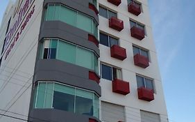 Emirates Hotel & Suites